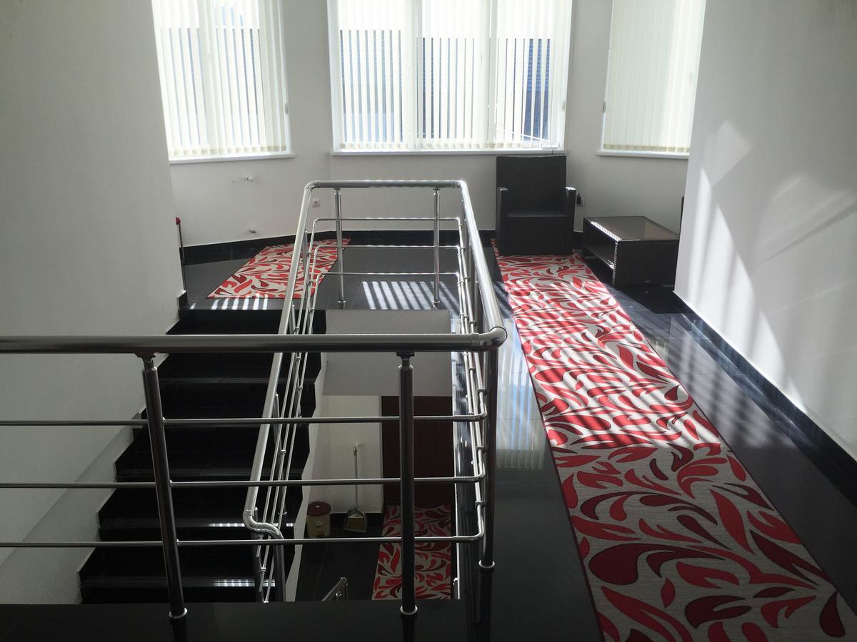 יירבאן Ossanna Hotel מראה חיצוני תמונה